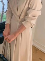 ⁦فستان نسائي أنيق بياقة منقلبة⁩ - الصورة ⁦4⁩