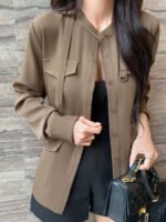 ⁦بلوزة نسائية فضفاضة بأكمام طويلة مع حزام⁩ - الصورة ⁦4⁩