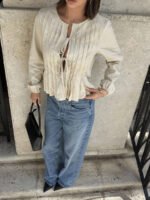 ⁦بلوزة نسائية بياقة مستديرة مع ربطة أمامية⁩ - الصورة ⁦11⁩