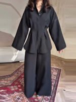 ⁦سيت نسائية مكونة من قطعتين جاكيت وبنطلون⁩ - الصورة ⁦7⁩