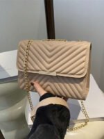 ⁦حقيبة كتف نسائية أنيقة⁩ - الصورة ⁦4⁩