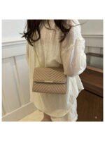 ⁦حقيبة كتف نسائية أنيقة⁩ - الصورة ⁦5⁩