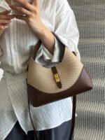 ⁦حقيبة يد وكتف نسائية أنيقة بتصميم سرج بني⁩ - الصورة ⁦8⁩